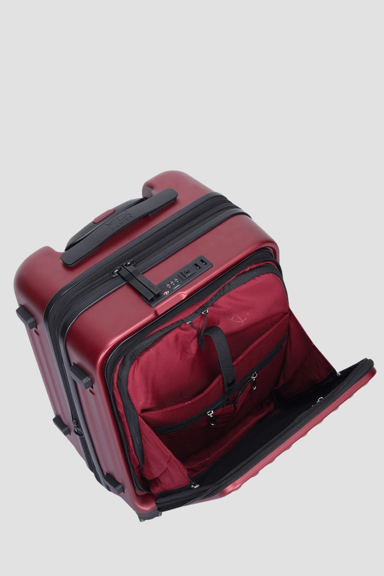 ADVENTURE SEEKER 20