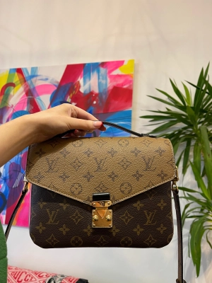 Louis Vuitton Reverse Monogram Canvas Pochette Metis