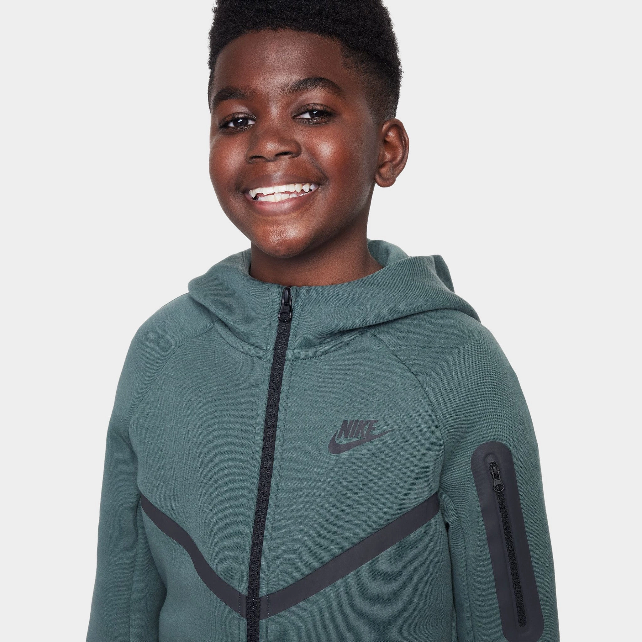 Nike Sportswear Junior Boys' Tech Fleece Hoodie / Vintage Green