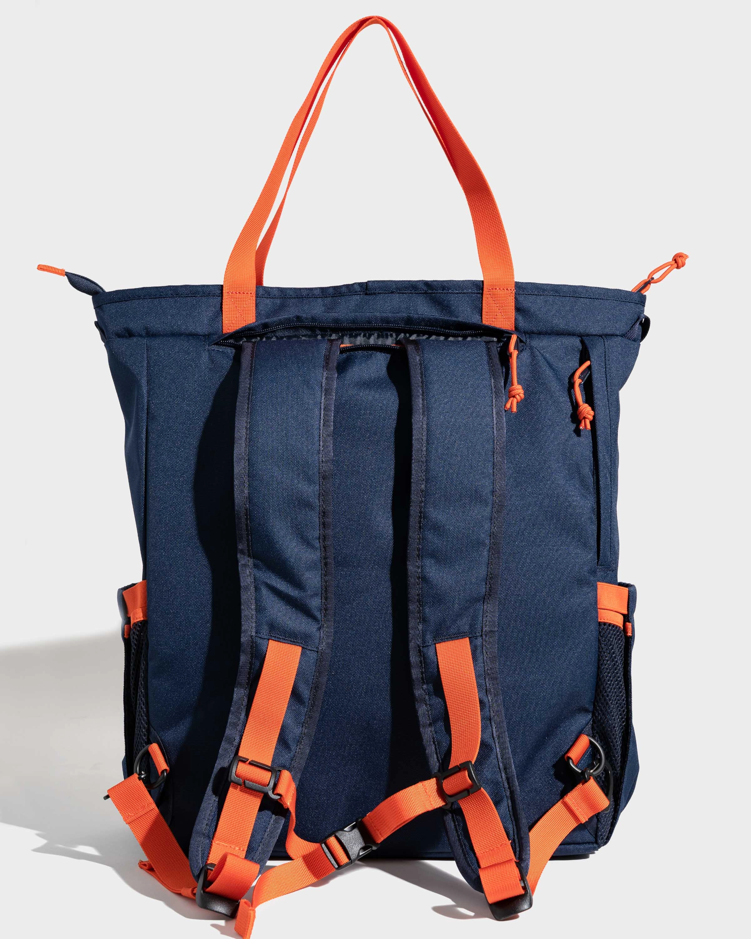 (R)evolution™ 25L Convertible Carryall