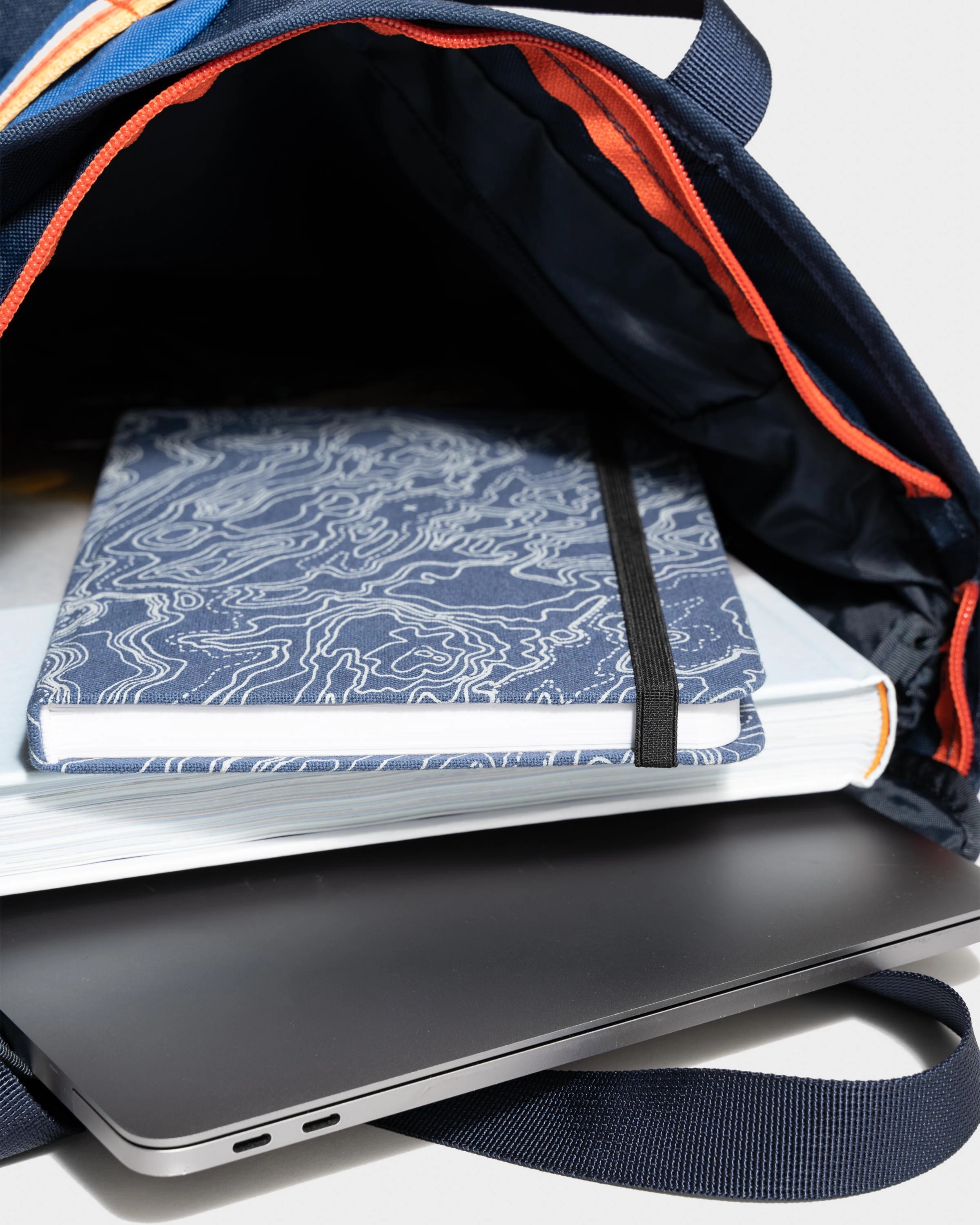 (R)evolution™ 25L Convertible Carryall