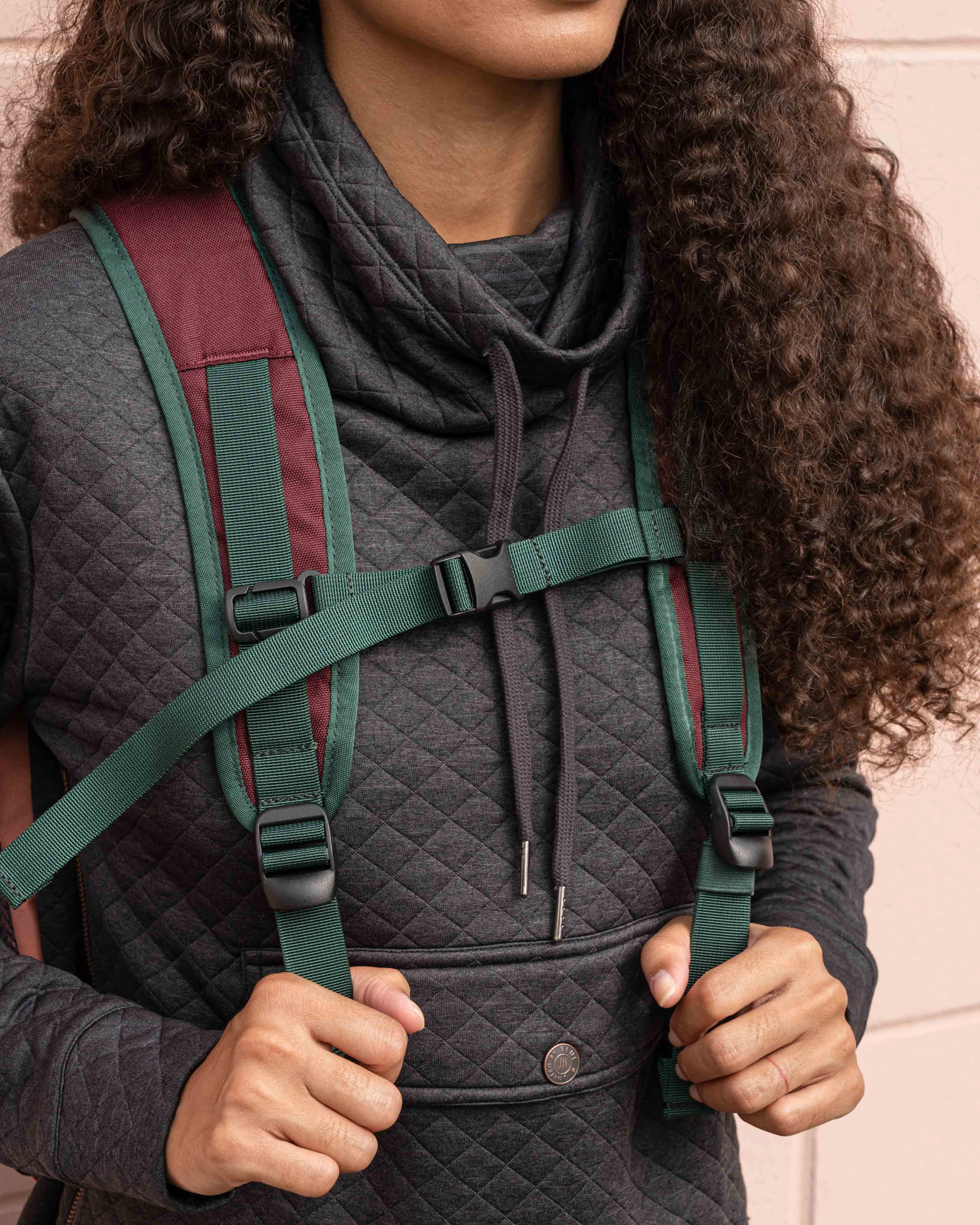 (R)evolution™ 25L Convertible Carryall