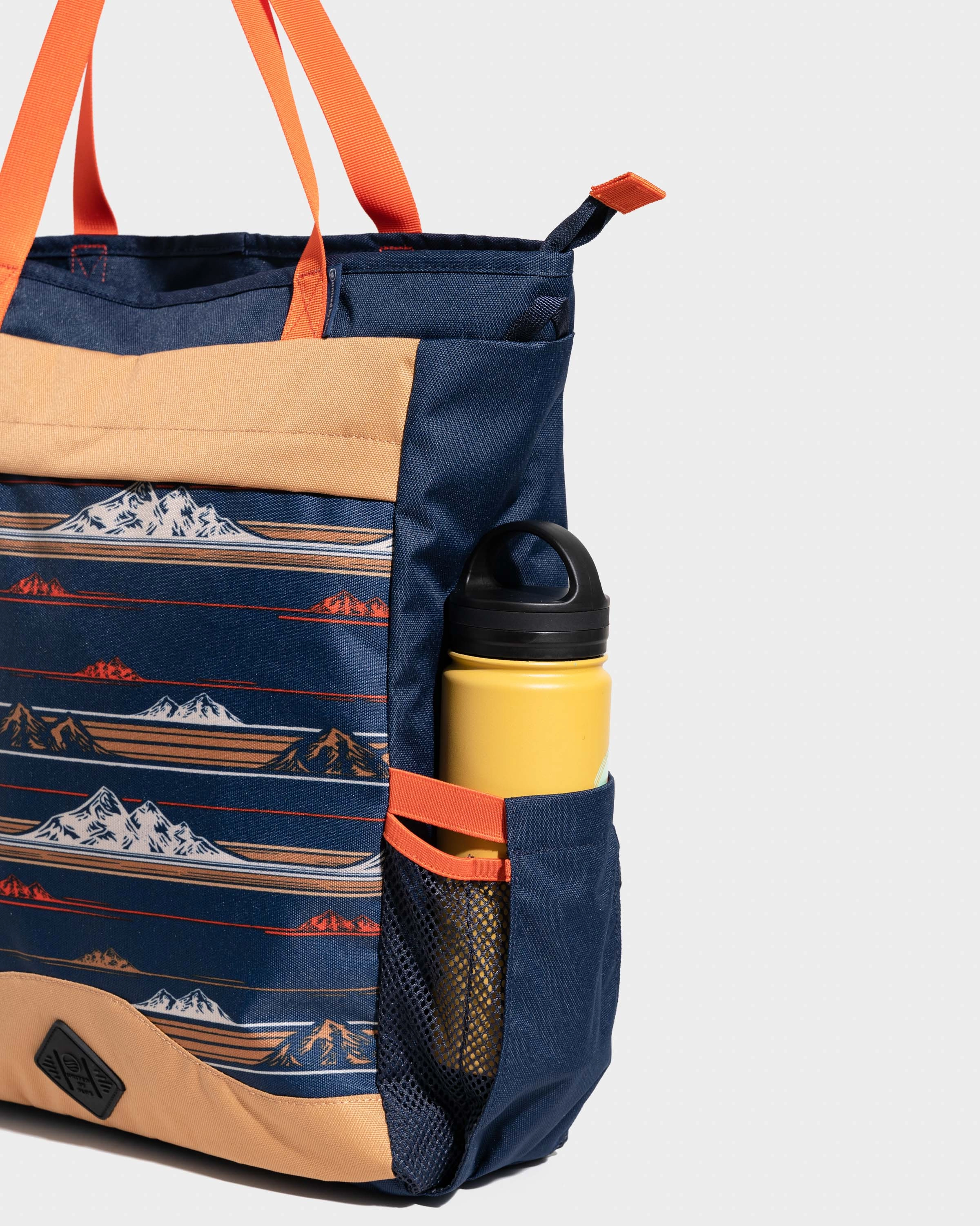 (R)evolution™ 25L Convertible Carryall