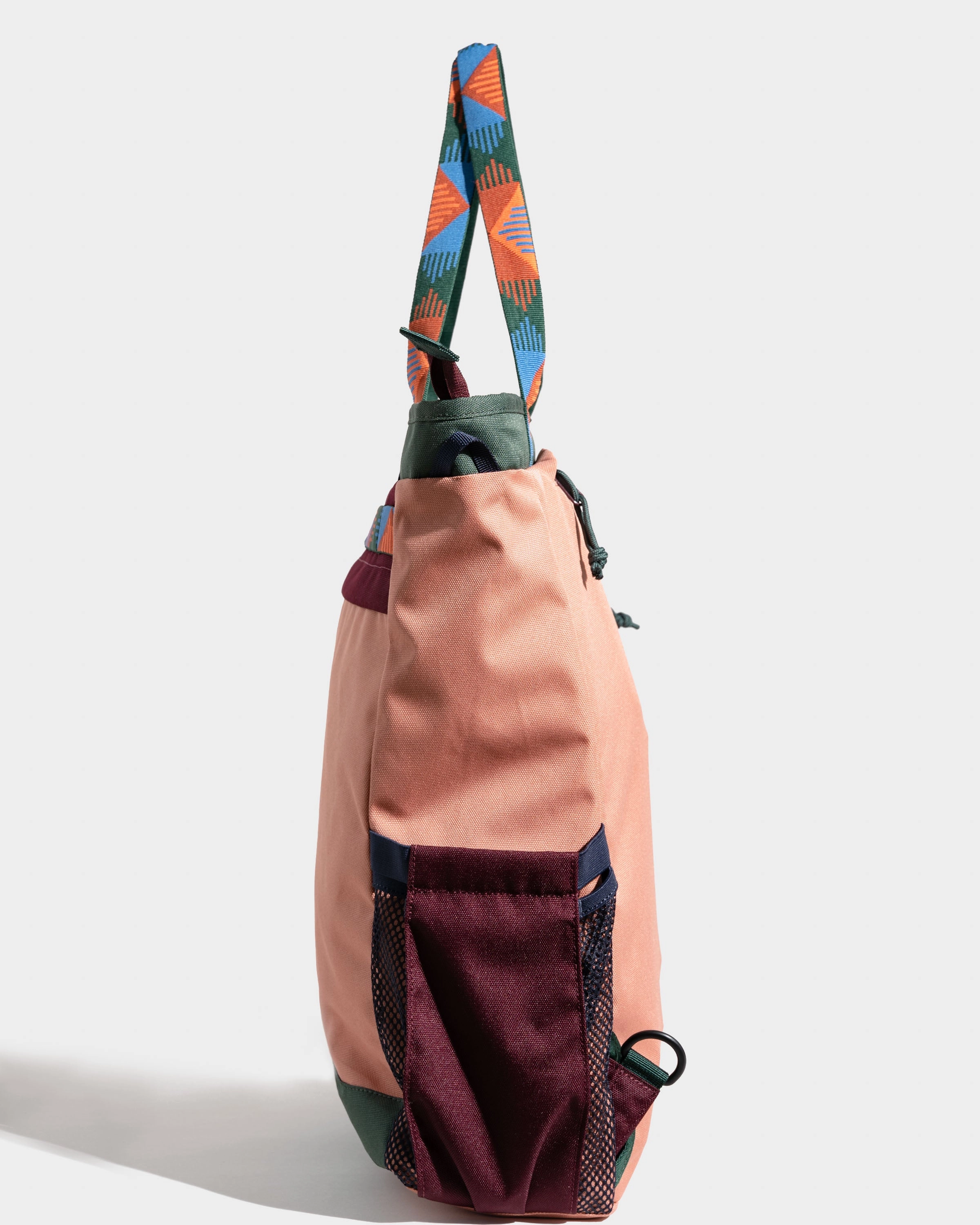 (R)evolution™ 25L Convertible Carryall