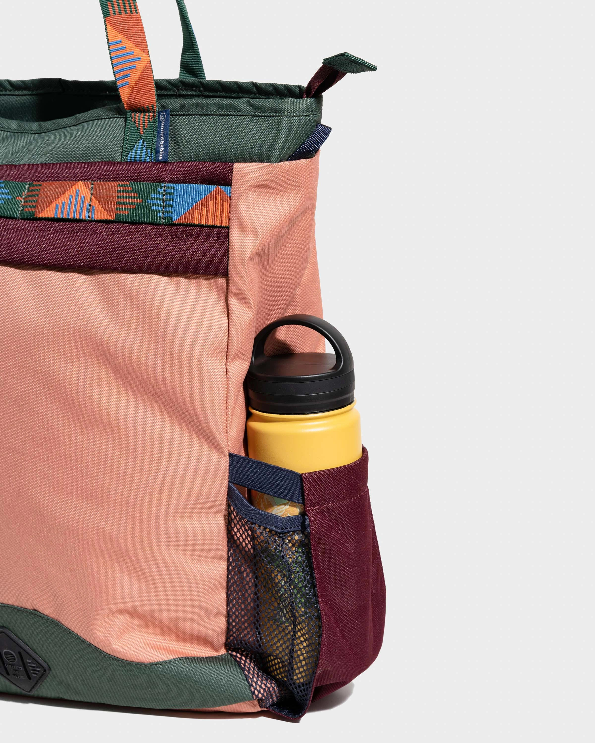 (R)evolution™ 25L Convertible Carryall